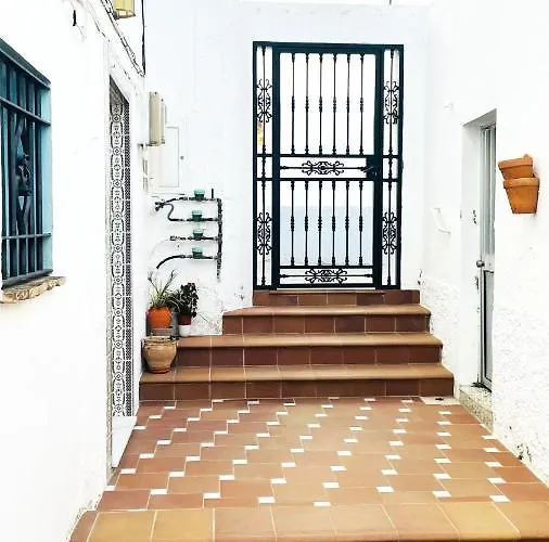 Alazul Luna アパート